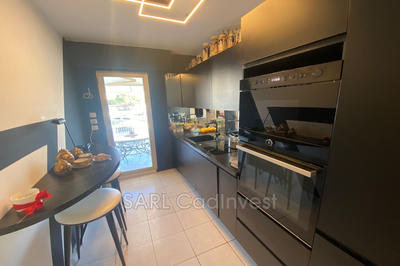 Appartement - 80 m² - 3 pièces