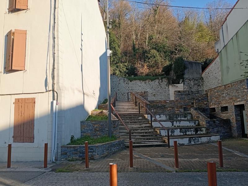 Maison - 167 m² - 6 pièces