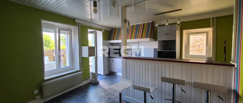 Maison - 158 m² - 7 pièces