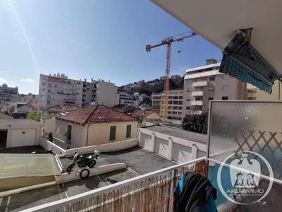 Immeuble - 150 m² - 8 pièces