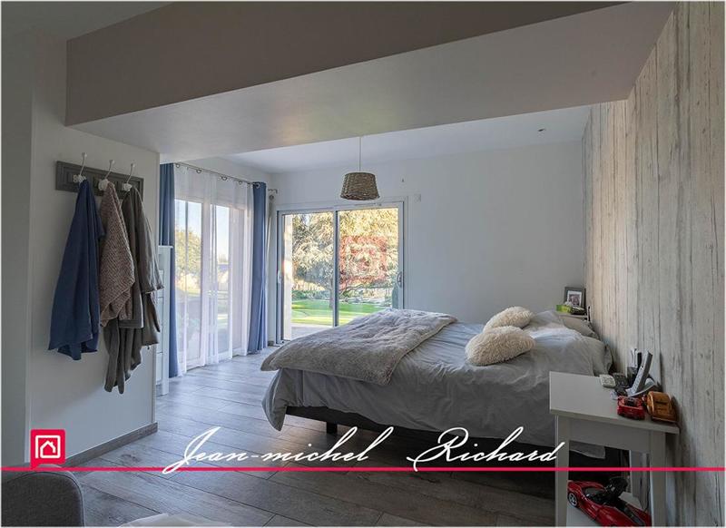 Maison - 510 m² - 13 pièces