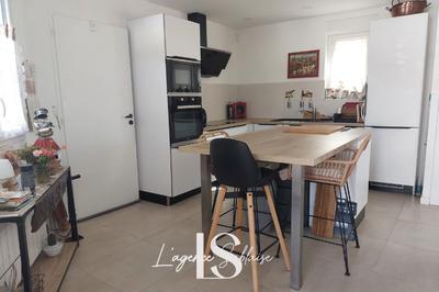 Maison - 96 m² - 4 pièces