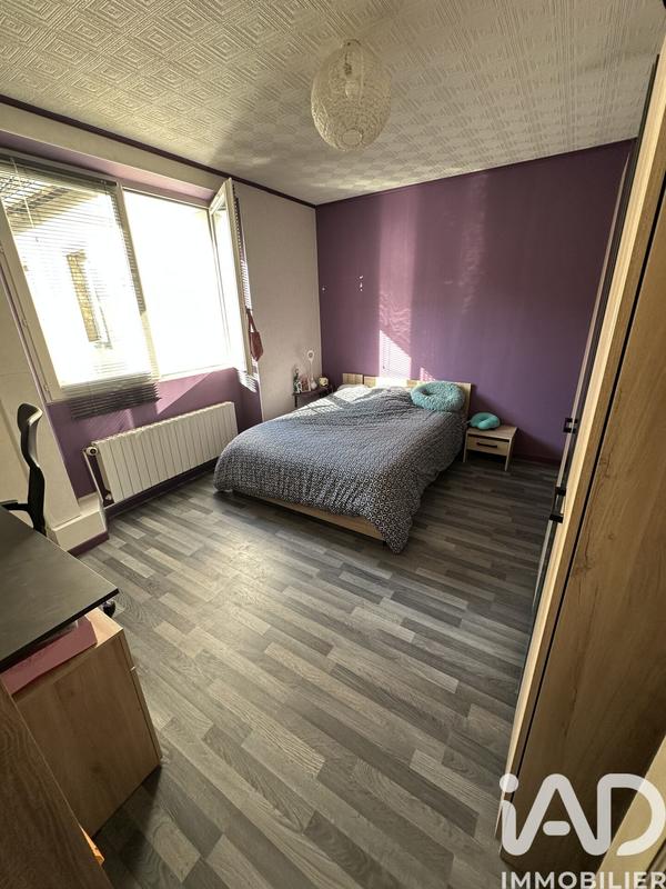 Maison - 182 m² - 8 pièces