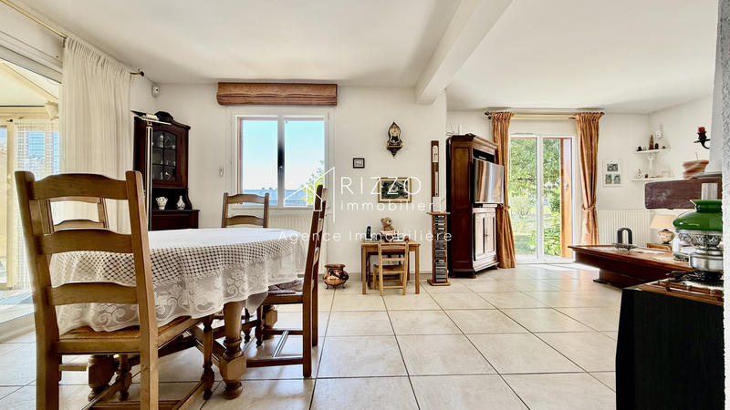 Maison - 154 m² - 5 pièces