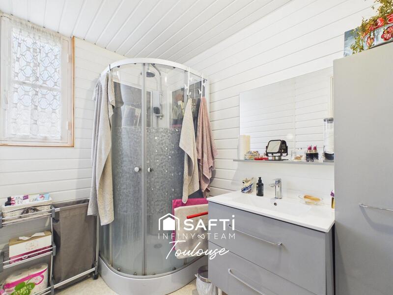 Maison - 90 m² - 5 pièces