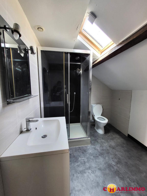 Maison traditionnelle - 125 m² - 5 pièces