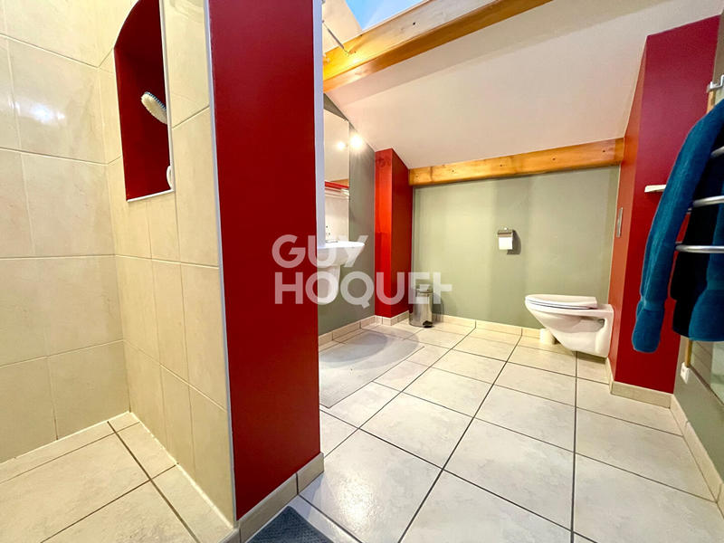 Maison - 320 m² - 6 pièces