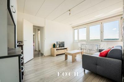 Appartement - 72 m² - 4 pièces