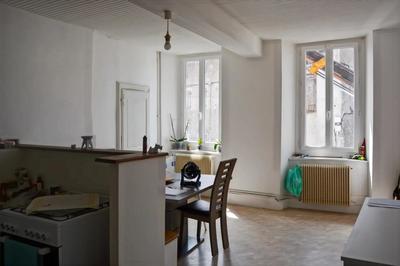 Maison - 200 m² - 7 pièces