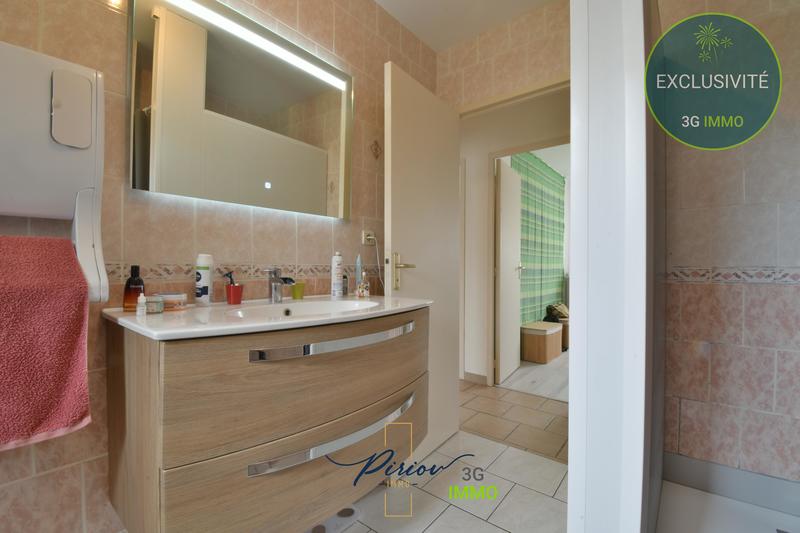 Maison - 104 m² - 6 pièces