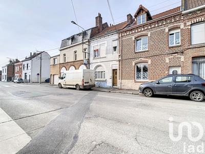 Maison - 84 m² - 5 pièces