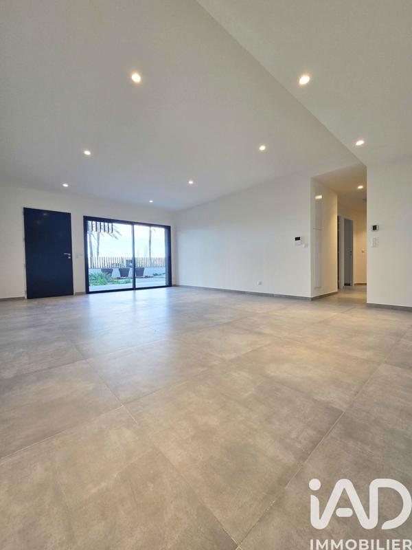 Appartement - 97 m² - 4 pièces