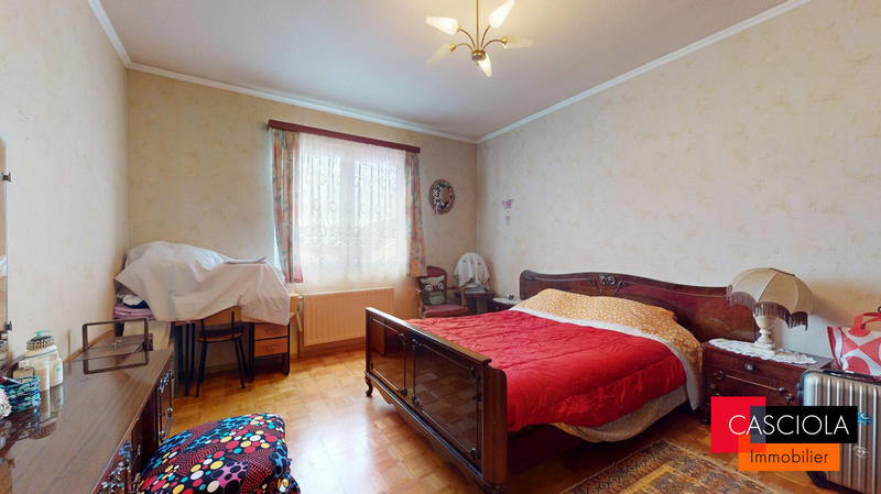 Maison - 172 m² - 7 pièces