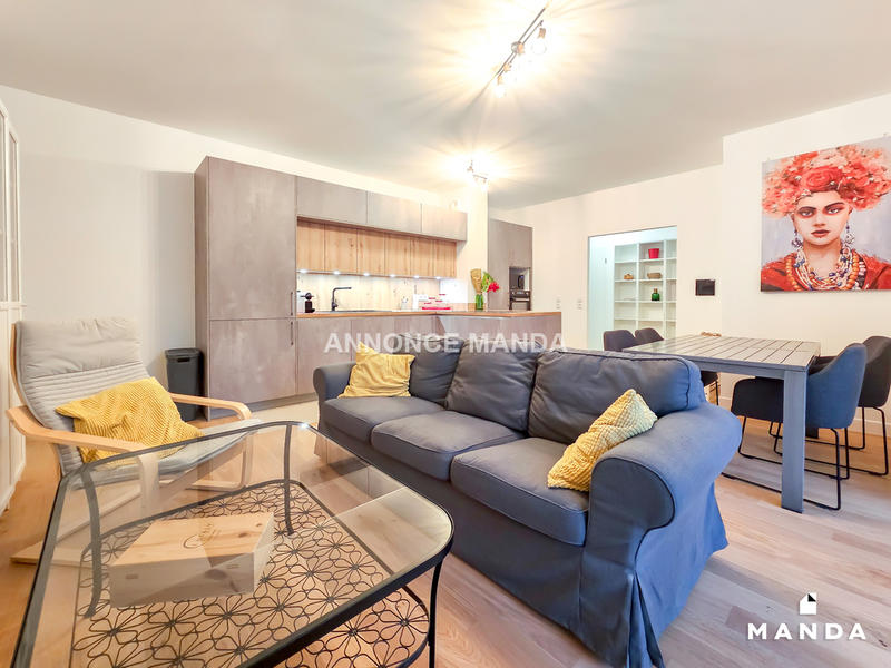 Chambre - 10 m² - 4 pièces