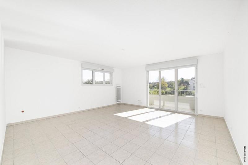 Appartement - 93 m² - 4 pièces