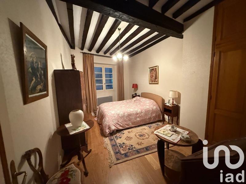 Maison de village - 211 m² - 7 pièces