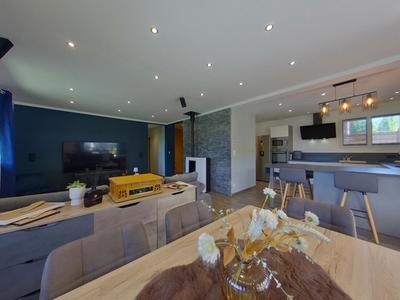 Maison - 122 m² - 5 pièces