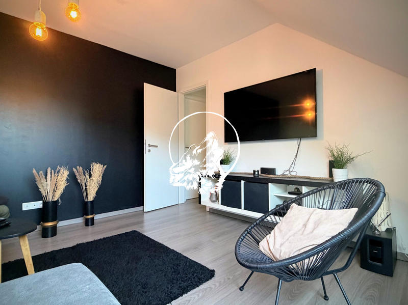 Maison contemporaine - 111 m² - 5 pièces