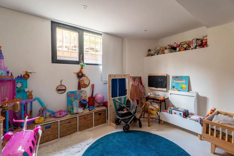 Appartement - 102 m² - 4 pièces