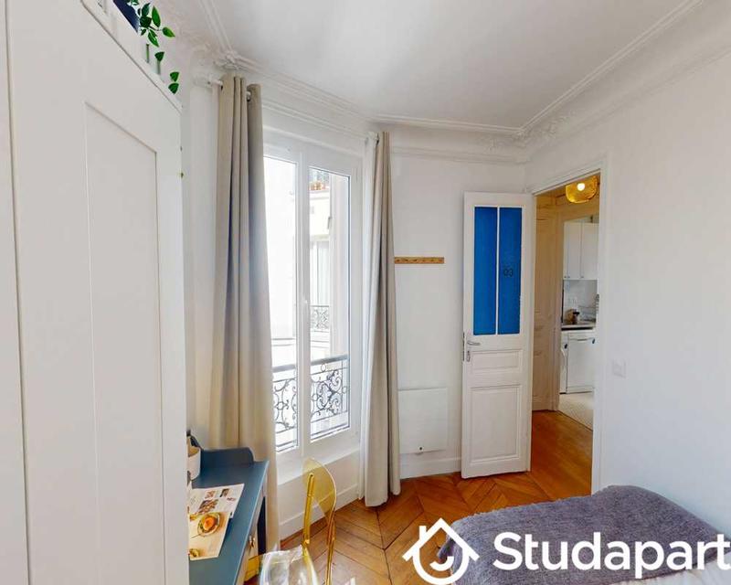 Chambre - 50 m² - 1 pièce