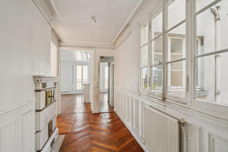 Appartement - 107 m² - 5 pièces