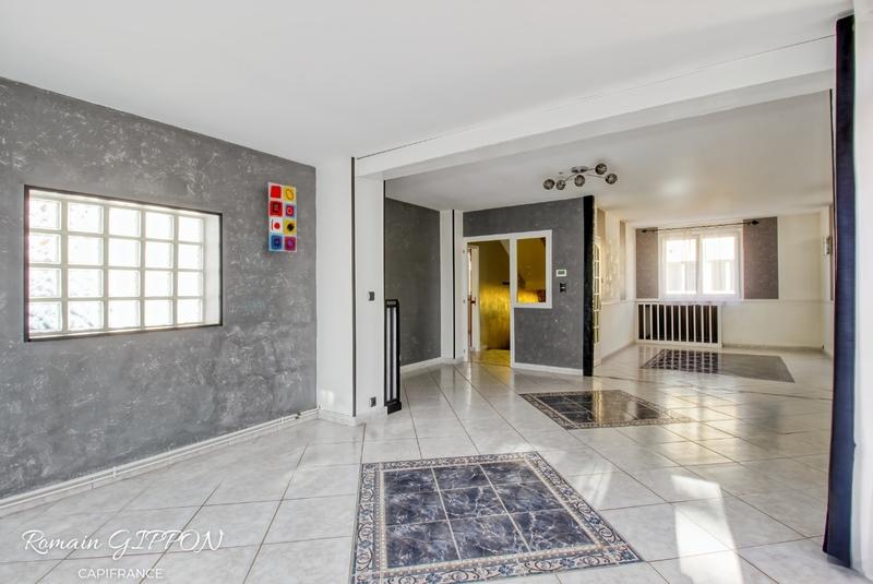 Maison - 114 m² - 5 pièces