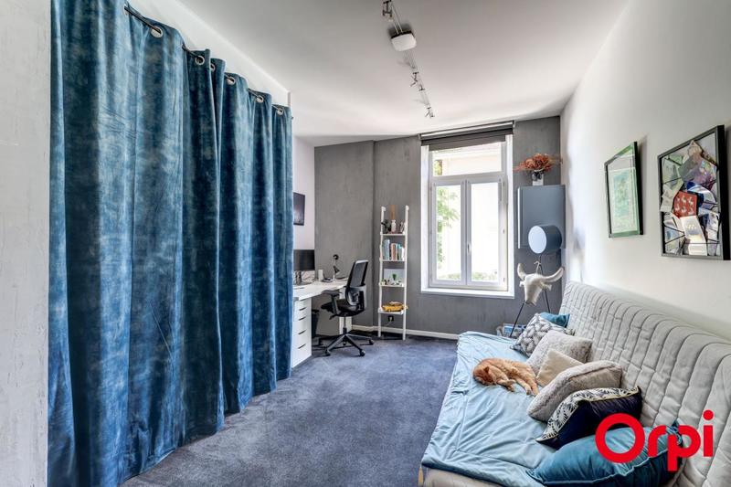 Appartement - 145 m² - 5 pièces