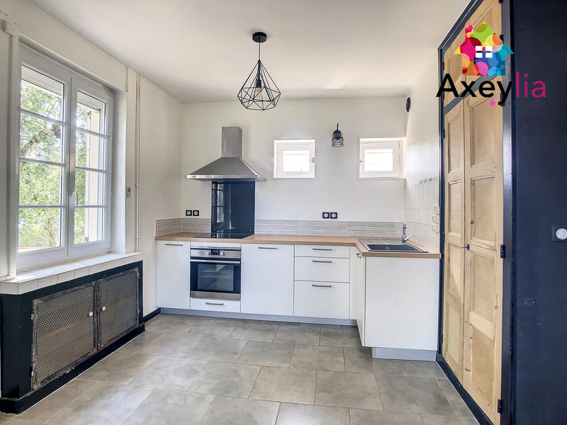 Maison - 84 m² - 4 pièces