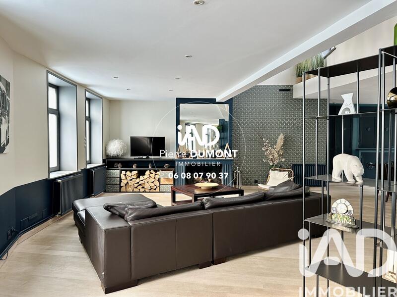 Maison - 259 m² - 7 pièces