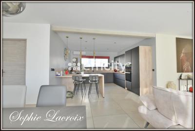 Villa - 127 m² - 4 pièces