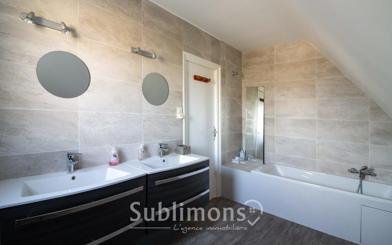 Maison - 112 m² - 6 pièces