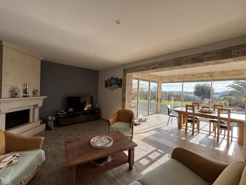 Maison - 141 m² - 4 pièces