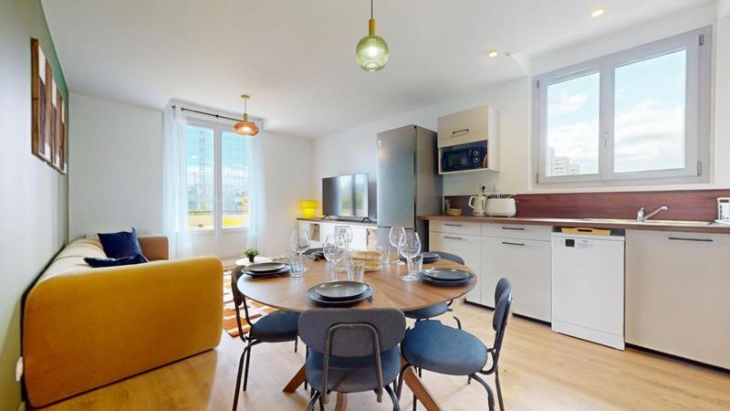 Appartement - 96 m² - 6 pièces