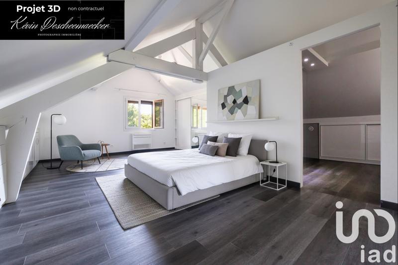 Maison - 208 m² - 8 pièces