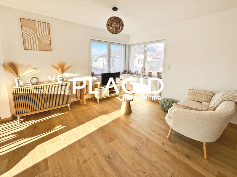 Maison - 84 m² - 4 pièces