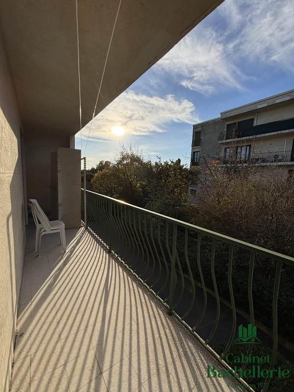 Appartement - 60 m² - 3 pièces