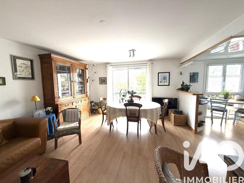 Appartement - 94 m² - 4 pièces