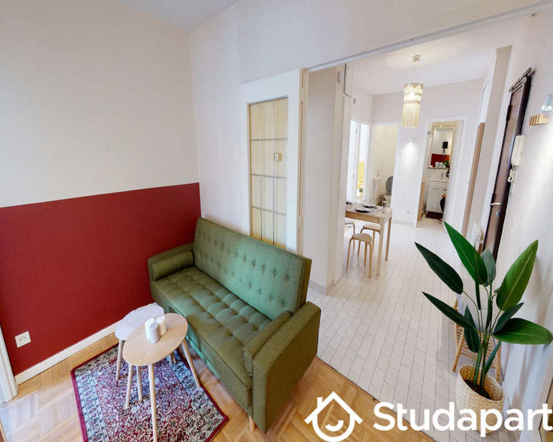 Chambre - 90 m² - 1 pièce