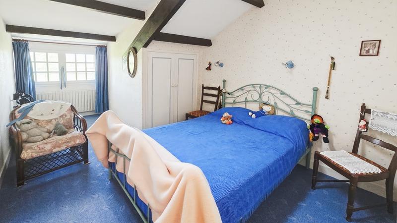 Maison - 185 m² - 7 pièces