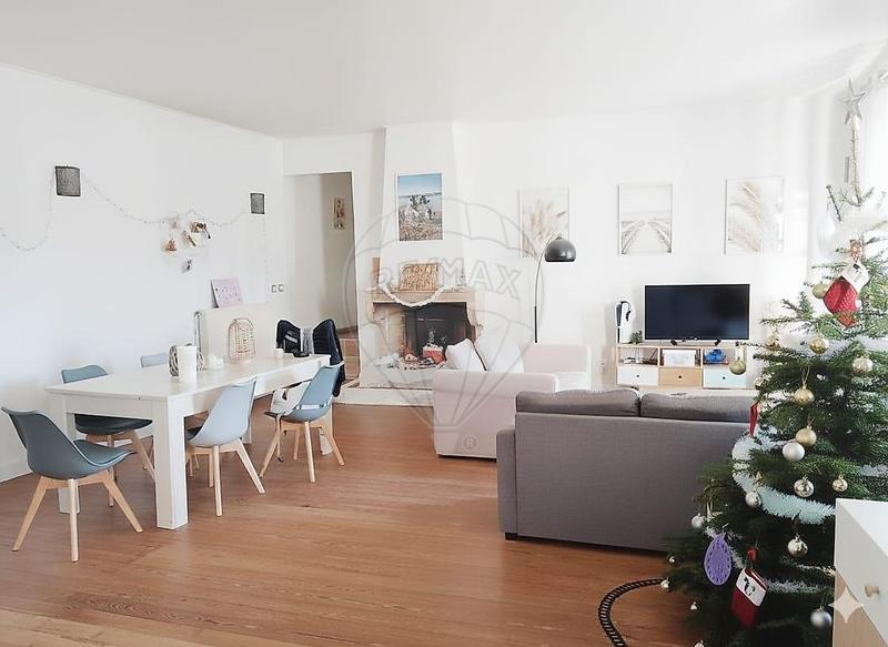 Maison - 127 m² - 5 pièces