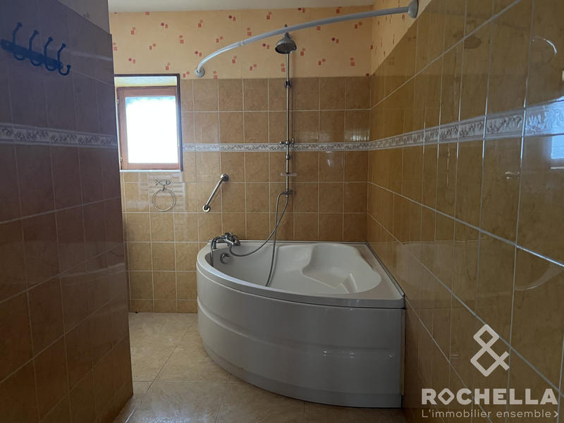 Maison ancienne - 116 m² - 4 pièces