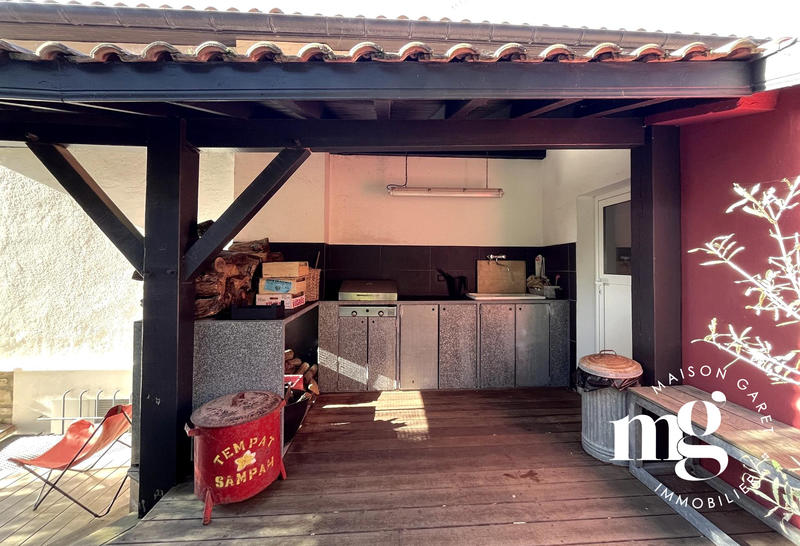 Villa - 200 m² - 7 pièces