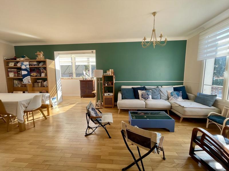 Maison - 100 m² - 6 pièces