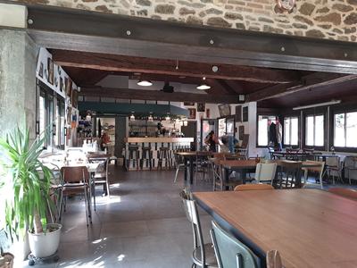 Local commercial - 183 m²