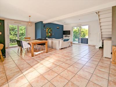 Maison - 114 m² - 5 pièces