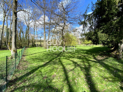 Maison - 166 m² - 9 pièces