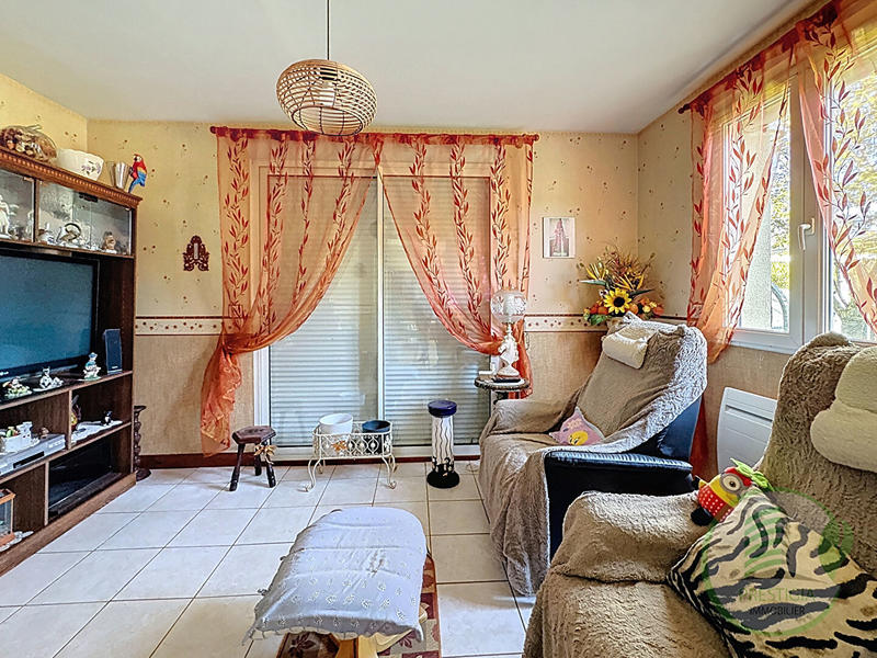 Maison - 98 m² - 5 pièces