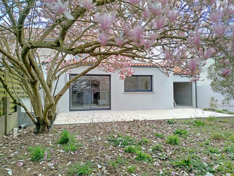 Maison - 120 m² - 5 pièces