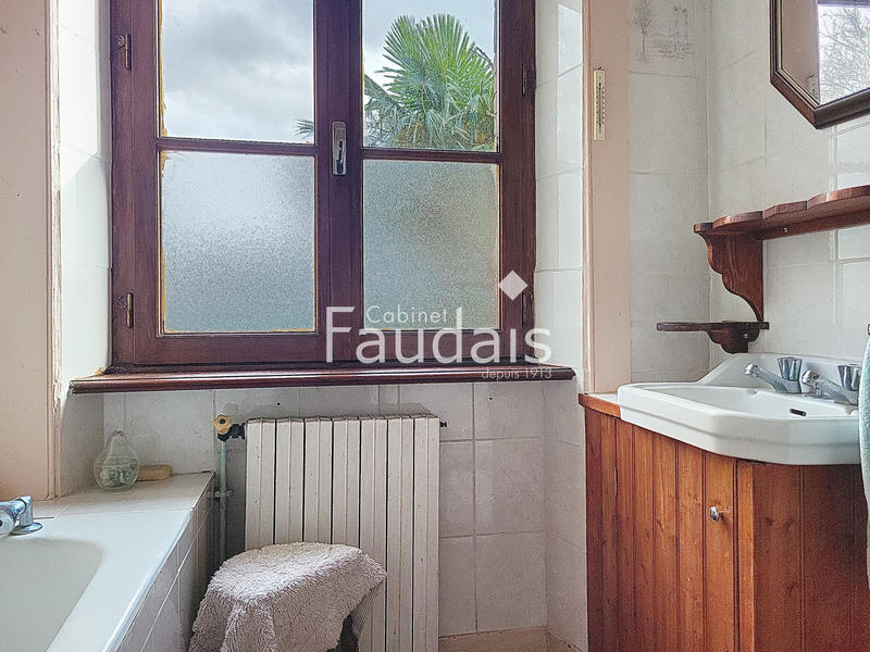 Maison - 86 m² - 6 pièces