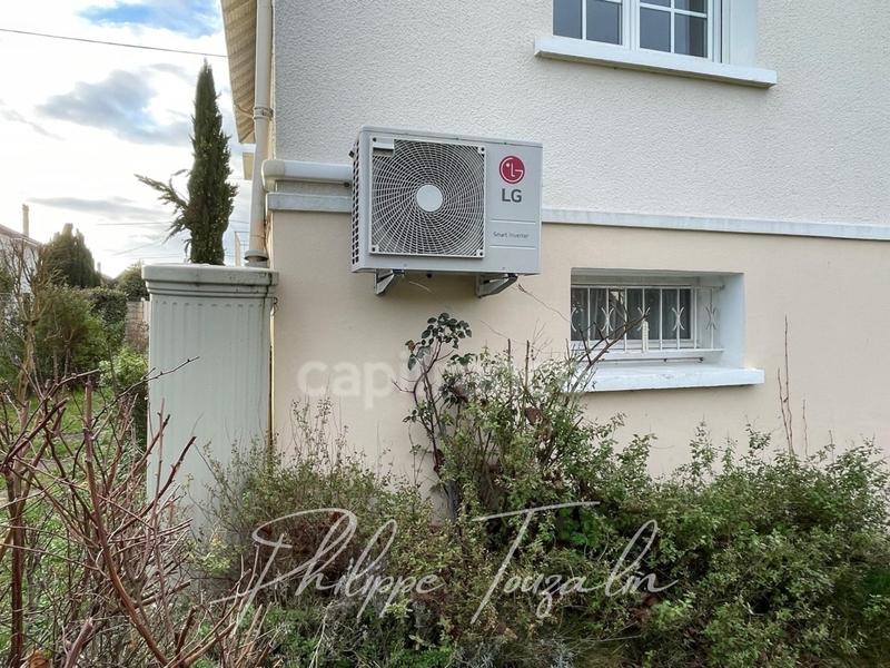 Maison - 152 m² - 8 pièces